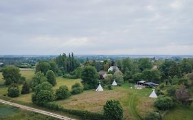 Tipi / Nature / Detente